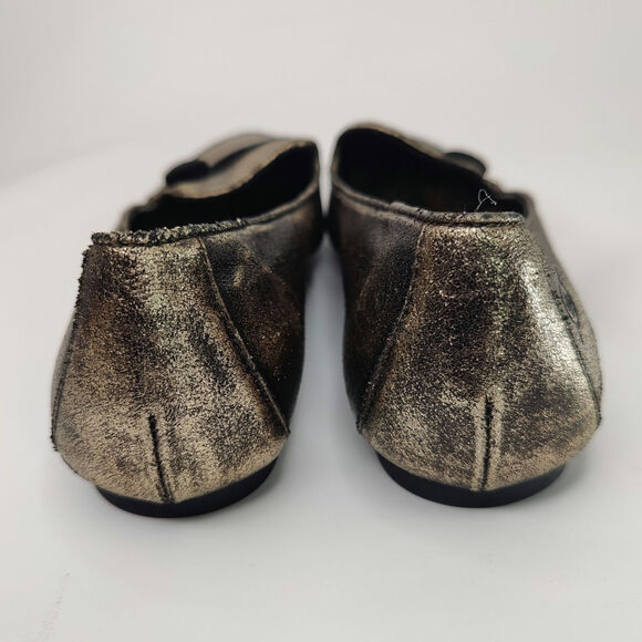 Gold born Pointed toe flats sz 6 - Picture 4 of 8